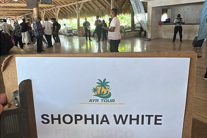 Private Transfer Punta Cana Airport to/from Bayahibe Hotels - Price and value: $63 per group up to 2