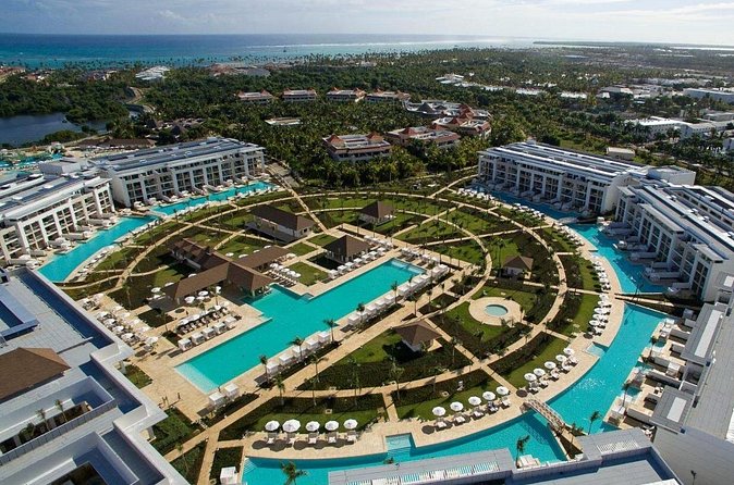 Private Transfer Punta Cana Airport to/from Falcon By Melia - Communication That Actually Helps (SMS, Not Email Chaos)