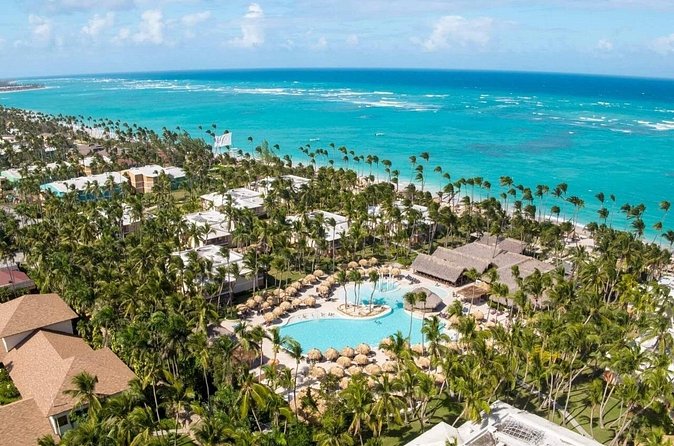 Private Transfer Punta Cana Airport to/from Grand Palladium Palace Punta Cana - Price per Group, Timing, and When to Book
