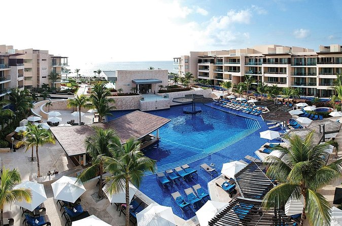 Private Transfer Punta Cana Airport to/from Hideaway by Royalton - Price and logistics: how $40 per group stacks up in real life