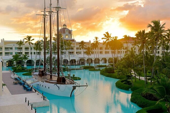 Private Transfer Punta Cana Airport to/from Iberostar Grand Bavaro - What “Meet and Greet” Really Means Here