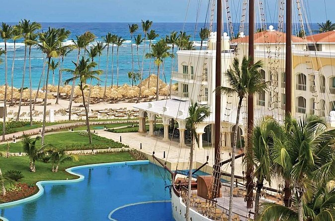 Private Transfer Punta Cana Airport to/from Iberostar Grand Bavaro - Price and Value: Why $40 per Group Can Make Sense