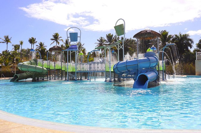Private Transfer Punta Cana Airport to/from Melia Caribe Beach - Who should book this private transfer?