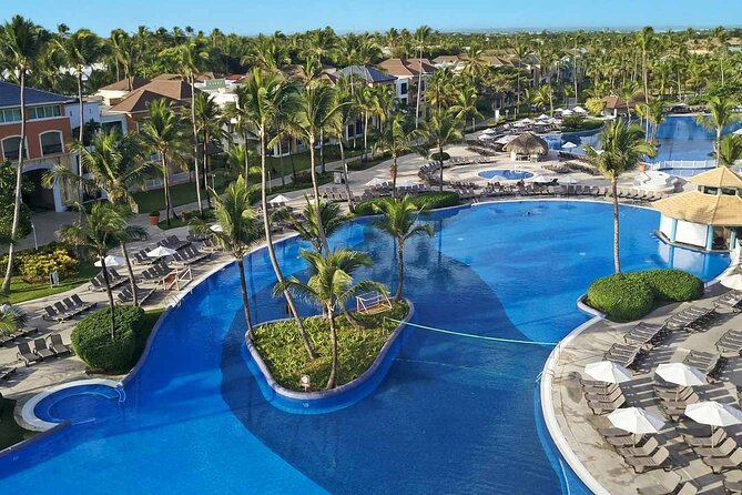 Private Transfer Punta Cana Airport to from Ocean Blue and Sand - A Private, Air-Conditioned Ride for Up to 6