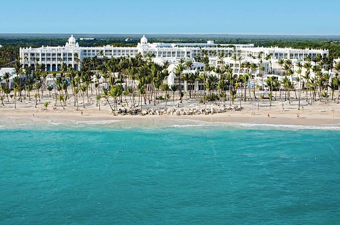 Private Transfer Punta Cana Airport to/from Riu Palace Bavaro - What private really means here (and why it can be great value)