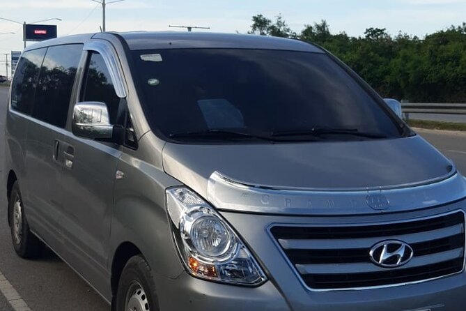 Private Transfers Punta Cana Airport and Cap Cana Hotels - Extras That Can Cost More: Water, Drinks, and Waiting