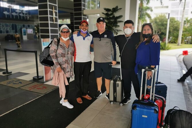 Private Transfers – Punta Cana Airport to Bávaro Hotels - Cacao and Coffee Plantations: What You Learn and Why It’s Worth the Time