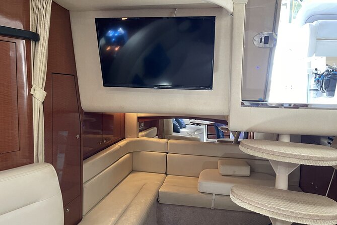 Private Yacht in Punta Cana, Unlimited Drinks and HipHop Music - On-Board Comfort Details That Actually Matter
