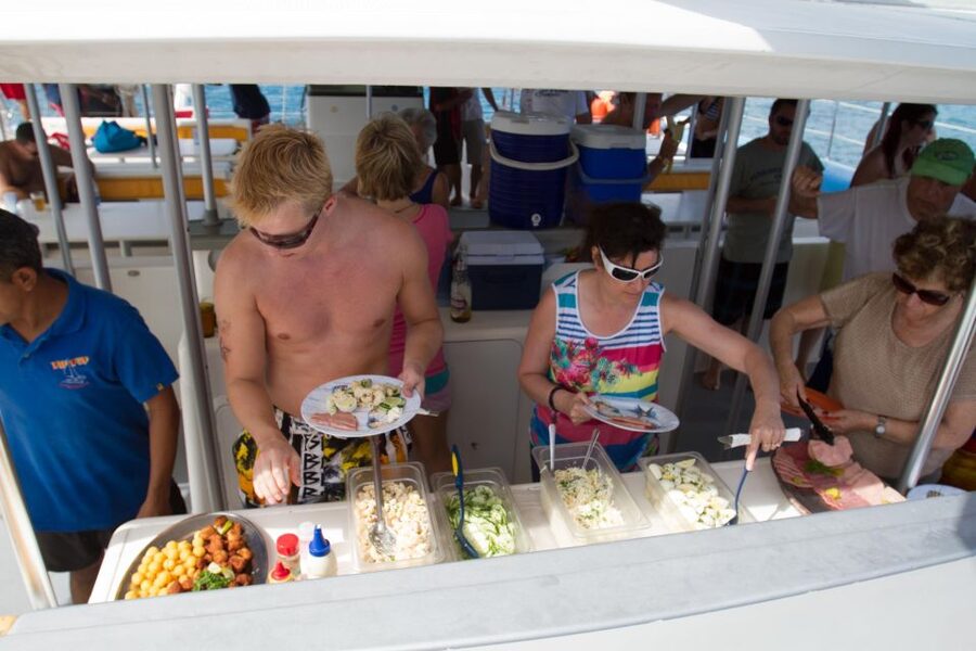 Puerto Plata: Catamaran Snorkeling Trip w/ Buffet & Open Bar - First Snorkel Stop: Coral Reef Time in Sosúa Bay