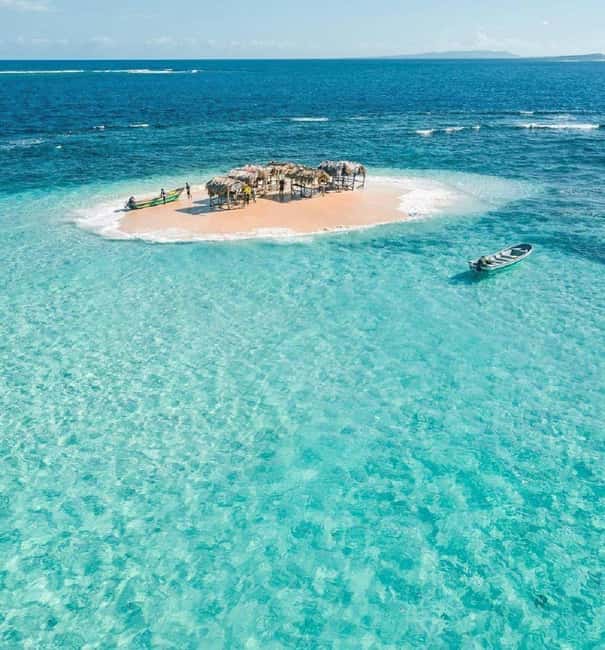 Puerto Plata: Cayo Arena Tour with Snorkeling and Mangroves - Safety briefing, then the island: Cayo Arena’s sand-and-water punch