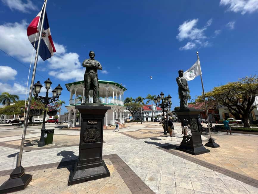 Puerto Plata: City tour through the historic old town - Macorix House of Rum: tastings and the export story