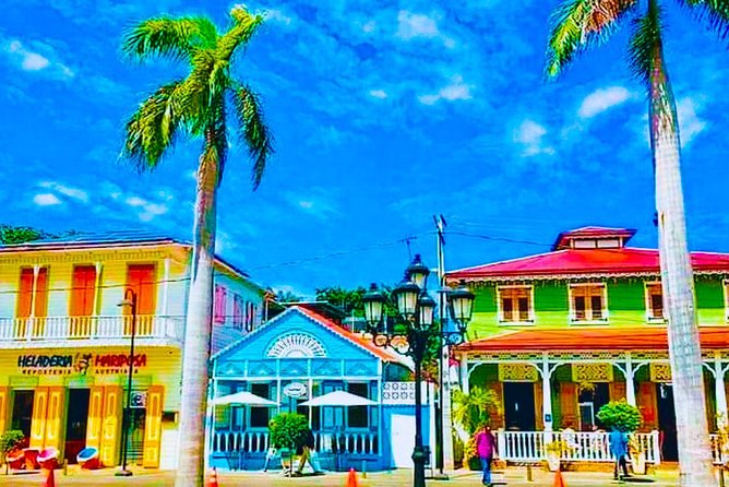 Puerto Plata City Tours - Umbrella Street and Paseo de Doña Blanca: Two Short Walks With Big Visual Payoff