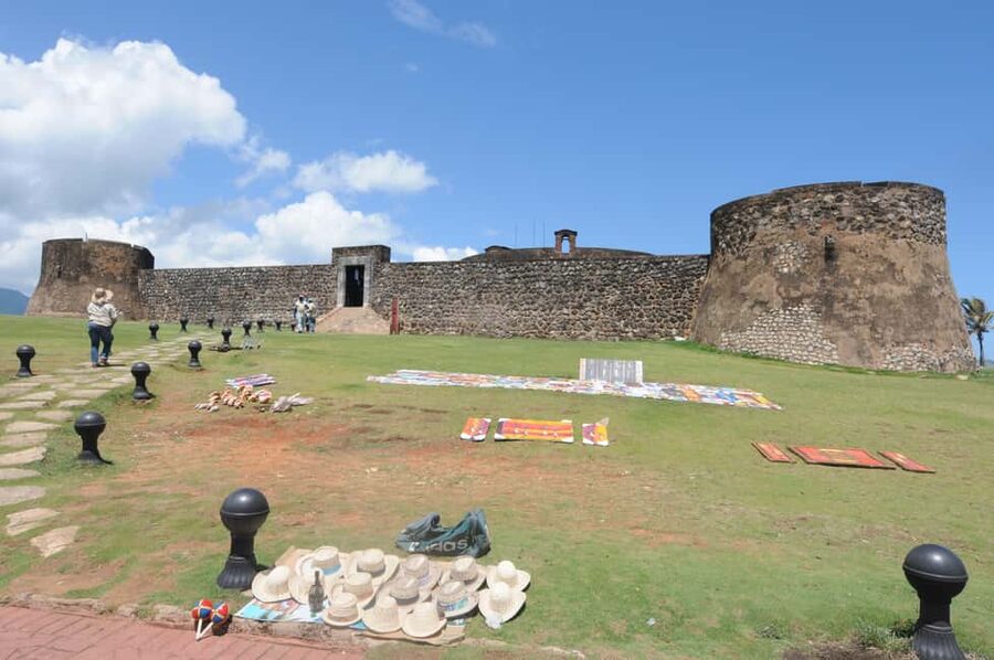 Puerto Plata Tour: History, Culture and Cable Car Ride - Amber Museum: Fossils That Make Time Feel Real