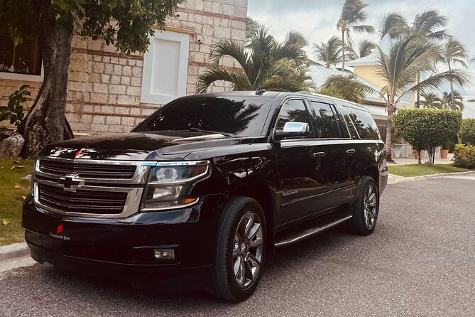 PUJ-Bavaro/Punta Cana (ONE WAY) LUXURY - Communication and Punctuality: The Real Luxury