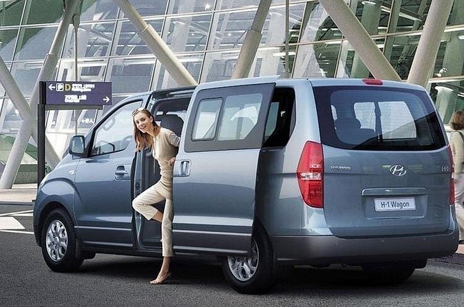 Punta Cana Airport Pick Up - Hotel Transportation Service - Price and value: $80 per group and how to judge the deal