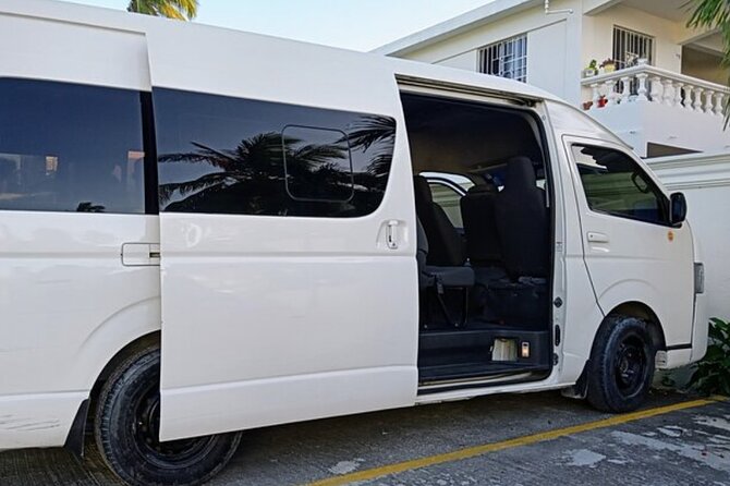 Punta Cana: Airport (PUJ) Shuttle To Uvero Alto - From Uvero Alto (or Bayahibe area) to the Airport in About an Hour