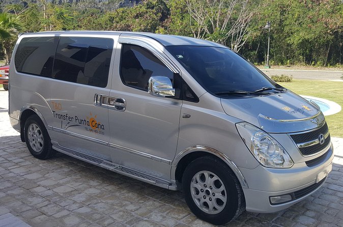 Punta Cana Airport (PUJ) To Bávaro Hotels (One way) - Meeting point details: terminals, reception, and your hotel lobby