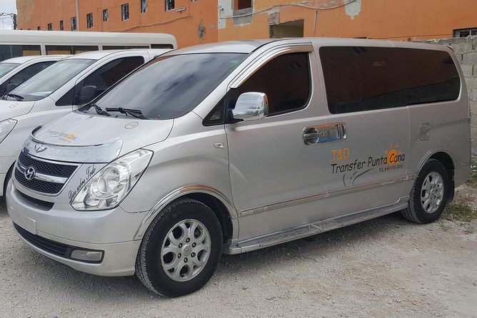 Punta Cana Airport (PUJ) To Cap Cana Hotels (One way) - The ride itself: what you’ll feel in those 10–15 minutes
