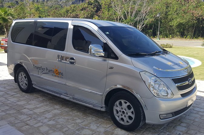 Punta Cana Airport (PUJ) To Cap Cana Hotels (One way) - Communication before you land: confidence beats guessing