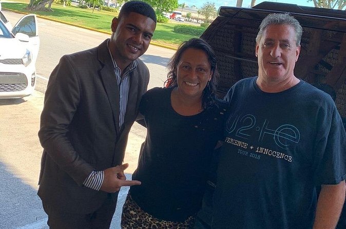 Punta Cana Airport to ALL PRINCESS RESORTS in PUNTA CANA R/T - Why the English-Fluent, Trained Driver Is More Than a Nice Detail