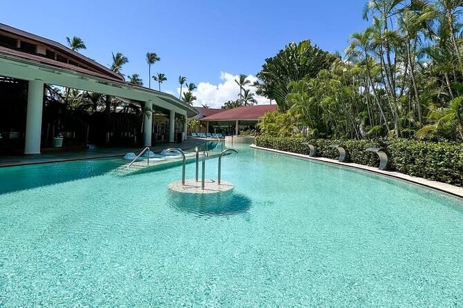 Punta Cana: Airport Transfer to Hotel In RD / Fast & Safe - Private Transfer Logistics: Only Your Group, No Waiting Games
