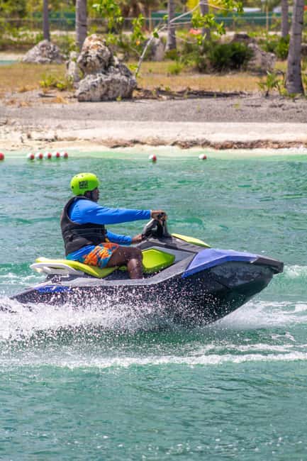 Punta Cana Aqua Karting, Buggy, Adventure Jet Ski and more - Zipline Splash: 200 meters of lake views with a splash landing