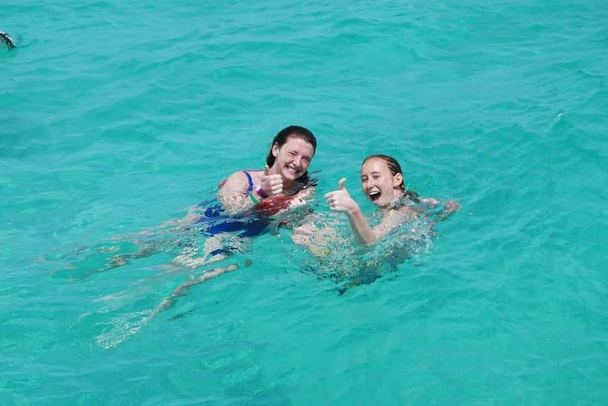 Punta Cana Booze Cruise with Snorkeling, Natural Pool & Open Bar - The Crew and Vibe: Jose’s Team Keeps Things Moving