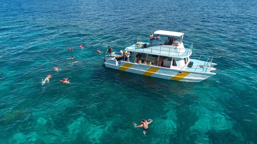 Punta Cana: Catalina Island Trip with Snorkeling - The Ride From Bávaro to La Romana: Plan for a Long Day on the Clock