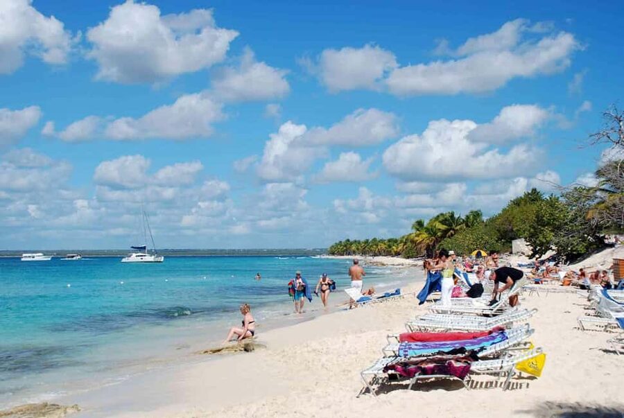 Punta Cana: Catalina Snorkeling & Altos de Chavón Day Trip - A Day Trip That Actually Gives You Two Different Vibes