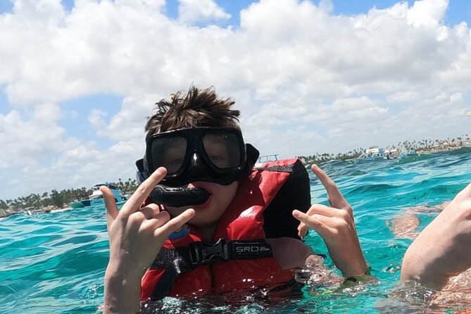 Punta Cana: Catamaran Tour, Reef Snorkeling and Unlimited Drinks! - Transportation in Punta Cana: usually fine, occasionally messy
