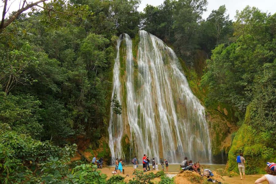 Punta Cana: Cayo Levantado & El Limon Waterfall Tour - Key things to know before you go