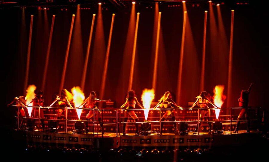 Punta Cana: Coco Bongo Nightclub Experience with Transfer - Drinks and pacing: how to enjoy it without burning out