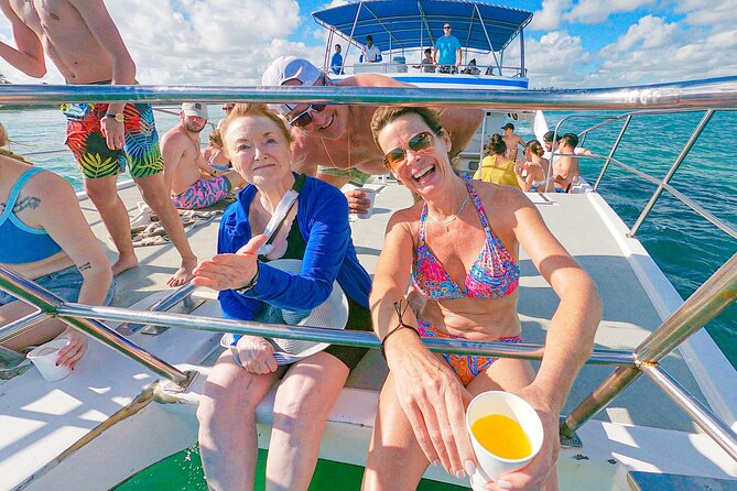 Punta Cana Exclusive Adults-Only Snorkel with Food and Drinks - The adults-only small-boat vibe (and why 35 travelers is a sweet spot)