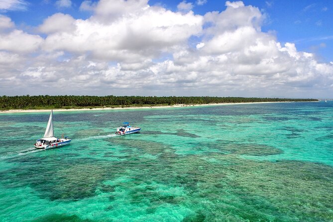 Punta Cana Exclusive Adults-Only Snorkel with Food and Drinks - Boats, photos, and the service details that make it feel worth the money