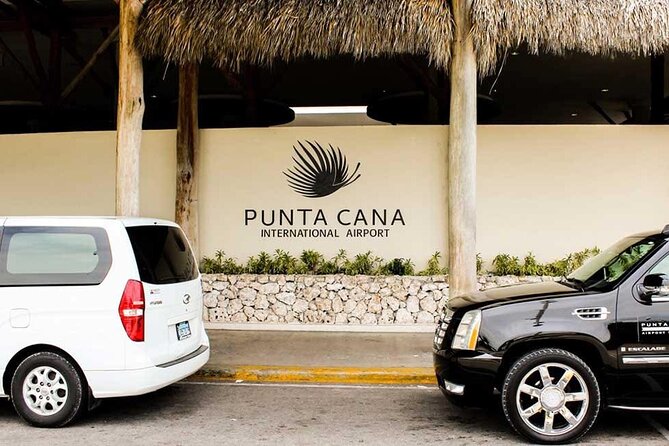 Punta Cana: Exclusive Luxury Transfer Airport to Your Hotel - Who’s driving: local know-how and friendly English/Spanish