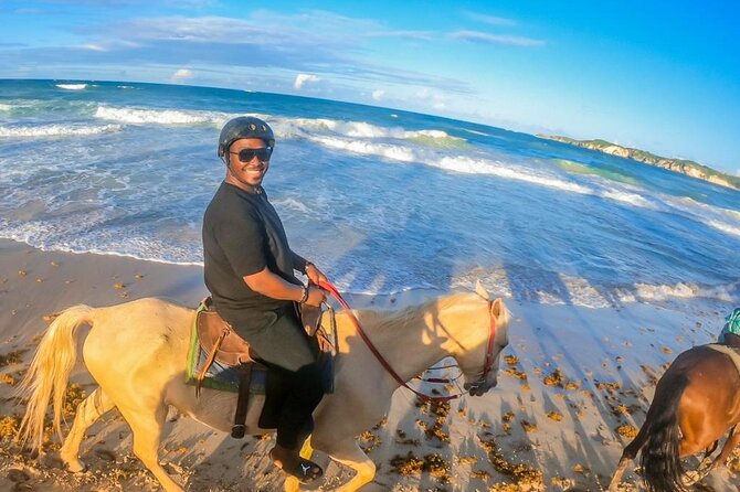 Punta Cana Horseback Ride: Jungle, Macao Beach & Free Pick Up - Typical House Stop for Coffee and Cocoa Tasting (and Why It Matters)