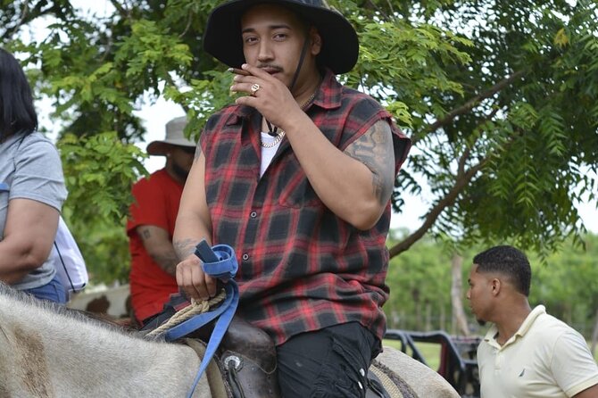 Punta Cana Horseback Riding Adventure with Exclusive Visits - The traditional Dominican country house: coffee, cacao, and Mama Juana