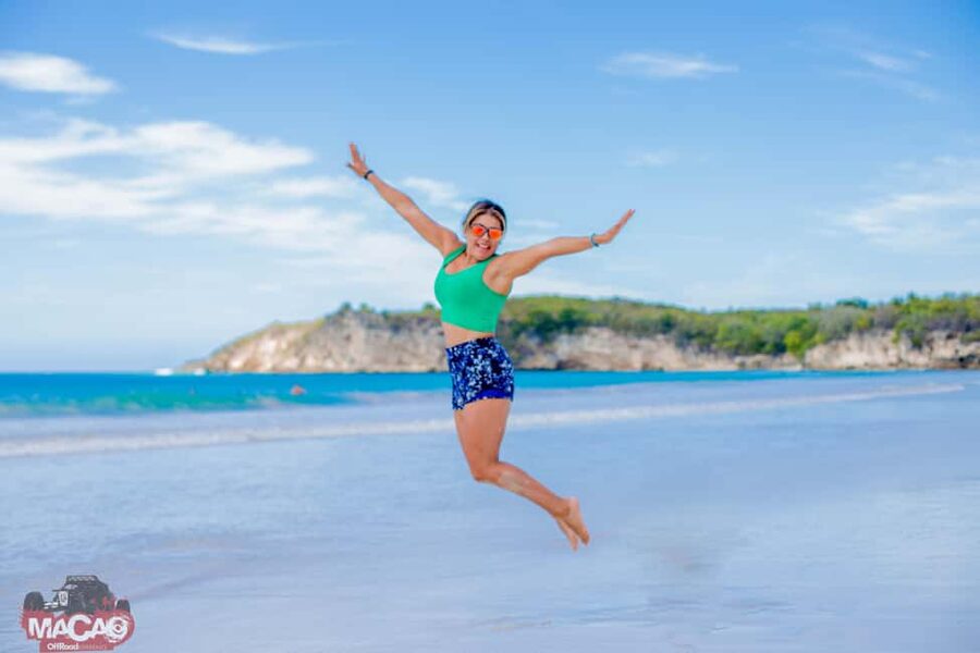 Punta Cana Horseback riding & Sunset + beach + free pick-up - Typical Dominican house: coffee and hot chocolate break from the beach
