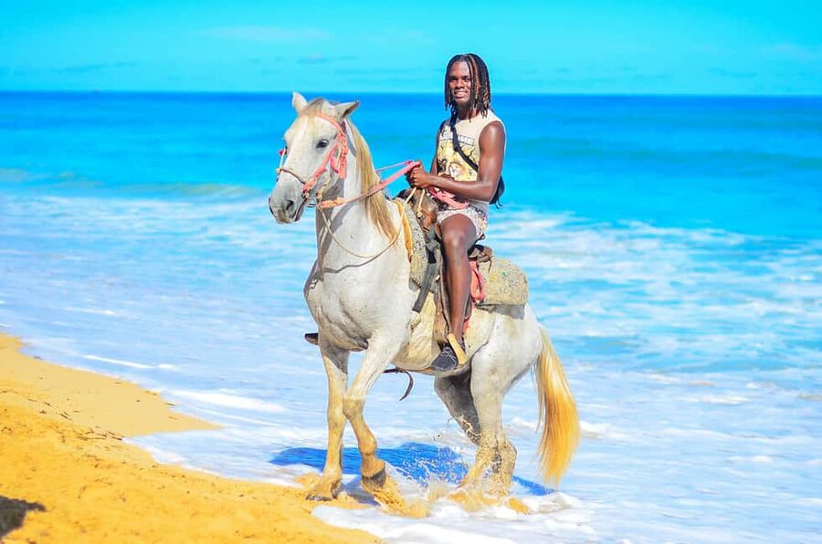 Punta Cana: Macao Beach & Forest Horseback Riding Tour - Macao Beach hour: ocean views, photos, and the wind reality
