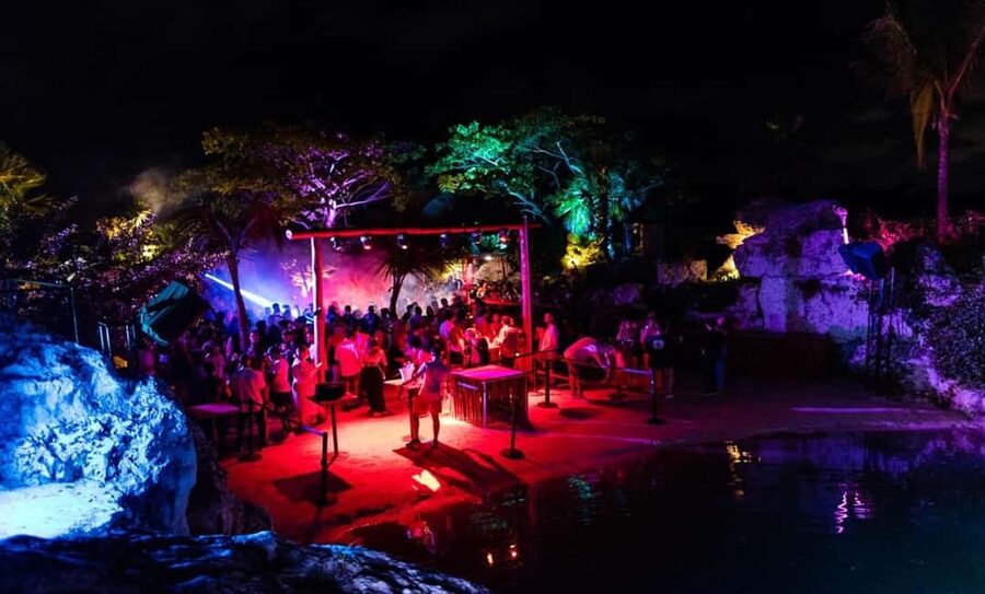Punta Cana: Maroca Club Open Bar (Entry, Drinks & Transfers) - Maroca Club in a Cenote: What the Night Feels Like