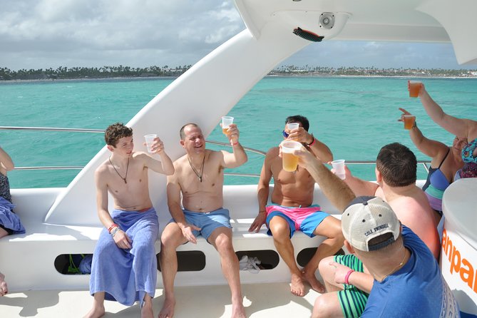 Punta Cana Parasailing & Snorkeling Cruise Experience - Getting There: Pickup Timing and Why the Day Can Stretch
