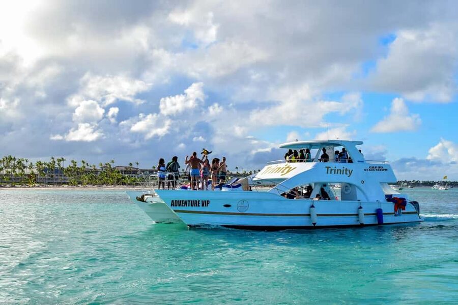Punta Cana Party Boat (Adults only) - Getting to the boat: shared pickup from Bávaro, Uvero Alto, Punta Cana, Cabeza de Toro