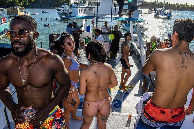 Punta Cana: Party Boat + Snorkeling Diving Music Drink Open Bar - Who this Punta Cana party boat is best for
