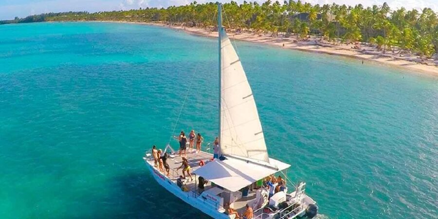 Punta Cana: Party Boat with snorkel and open bar included - What This 4-Hour Party Boat Gets Right for Punta Cana