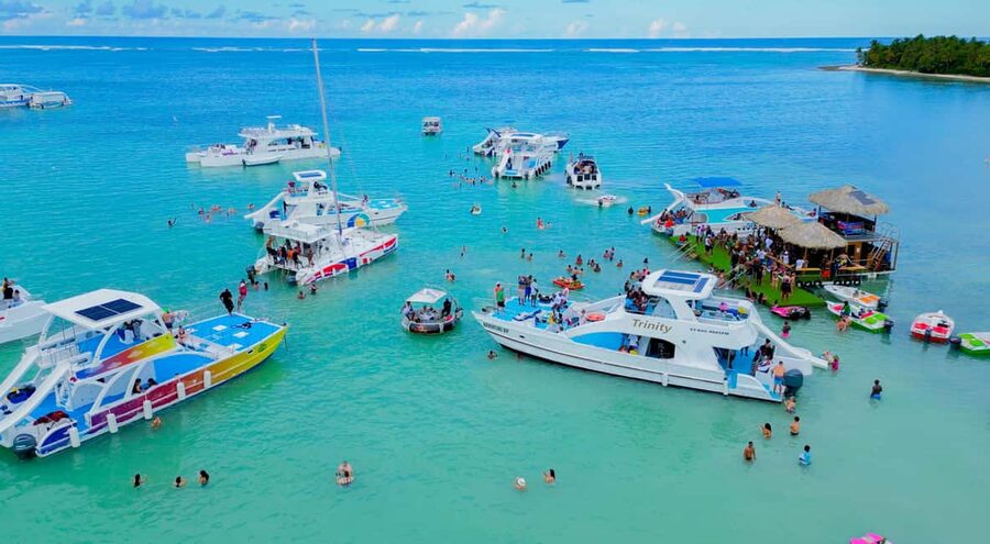 Punta Cana: Party Boat with Snorkeling, Open Bar And Hip Hop - Getting On the Water: Pickup Areas and the Real Timing