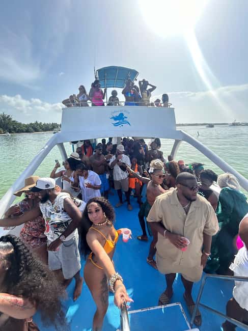 Punta Cana: Party Boat with Snorkeling, Open Bar And Hip Hop - Snacks, Drinks, and the $65 Price That Actually Makes Sense