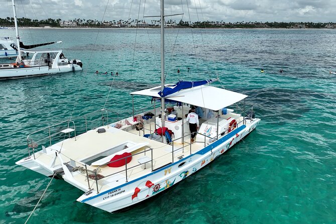 Punta Cana Private Boat (Medium Groups) - Who this Punta Cana private catamaran suits best