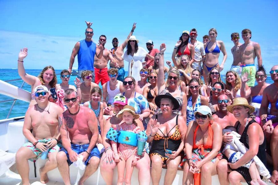Punta Cana Private Catamaran Cruise, Open Bar & Snorkeling - Open bar reality check: what to expect from the drinks