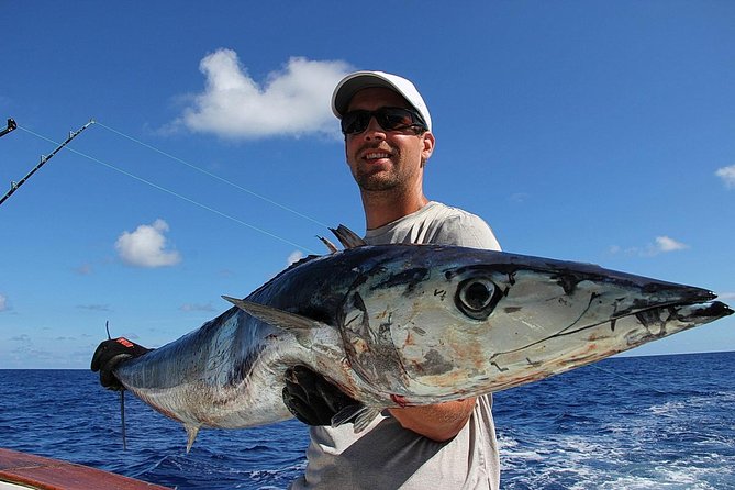 Punta Cana Private Fishing Charter boat Fortuna 42' - Captain and Crew: Professional, Calm, and Good With Families