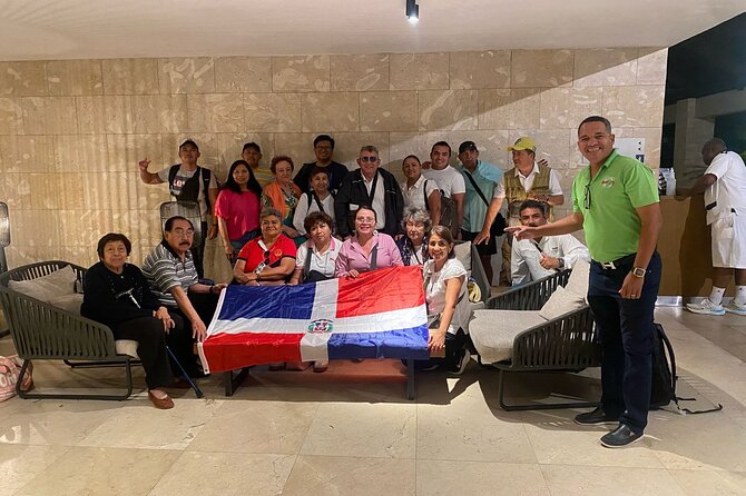 Punta Cana Private Transfer - How the Airport Meet-and-Greet Works (Sign + Name)